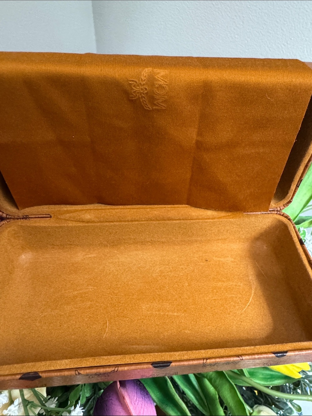 MCM Sunglasses 606S 290 Nude Beige with case - Picture 8 of 9